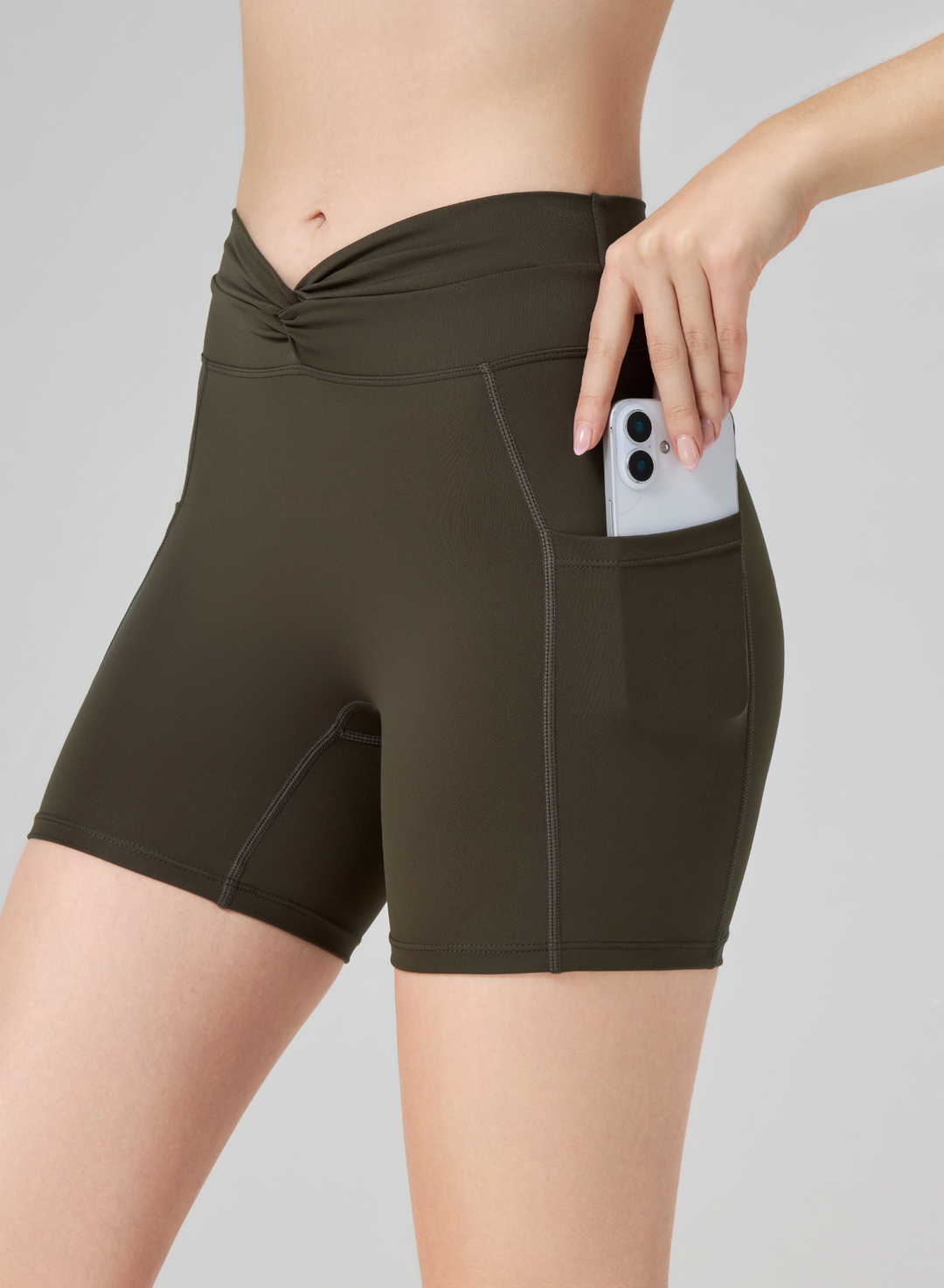 Sculpt Twist Pocket Shorts Olive Green