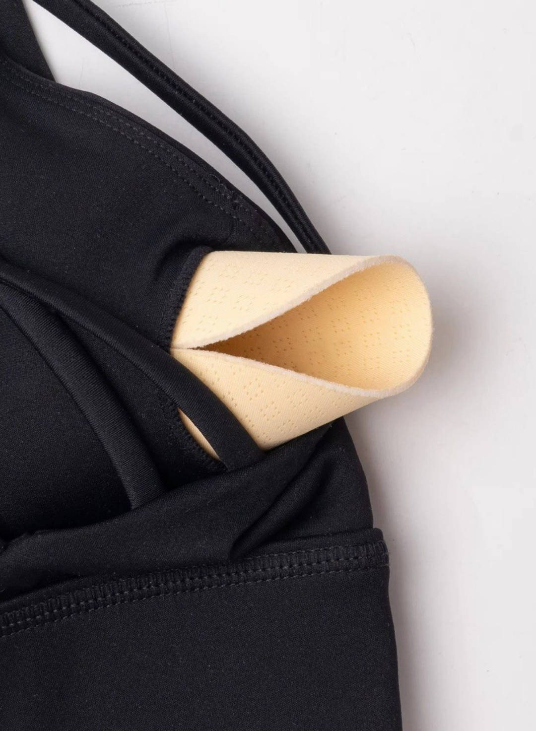 Motion Performance Bra Black